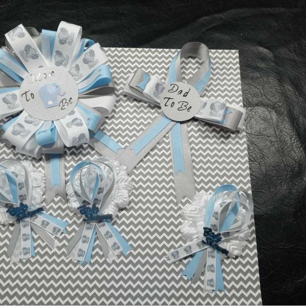 “Elephant” Mom to Be Corsage, Dad to Be, & 25 Little Corsages/Capias